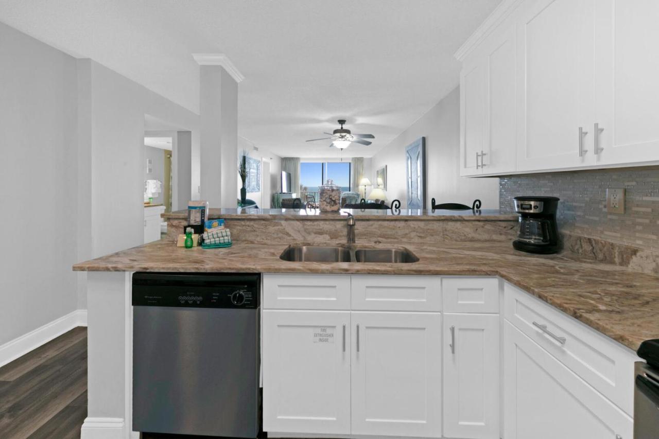 Destin On The Gulf 404 - Amazing Views Just Steps Away From The Beach Exterior photo